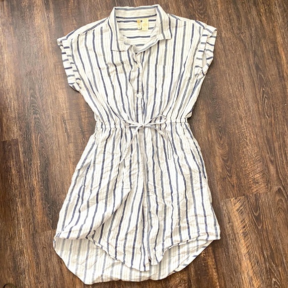 Japna Dresses & Skirts - Women’s Dress, size medium :)